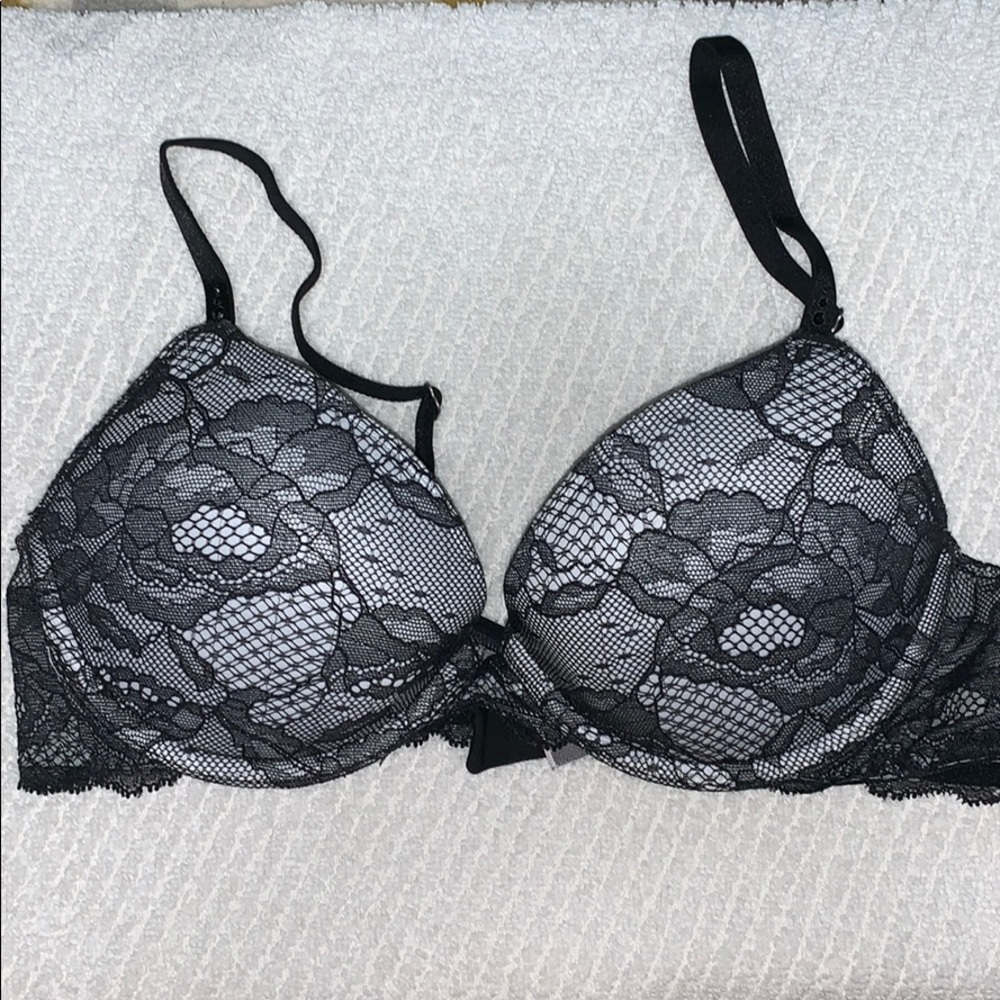 Victoria’s Secret BioFit Demi Uplift Bra
